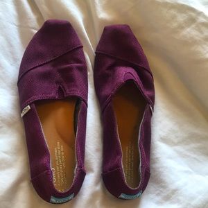 Purple Canvas Toms Size 8.5